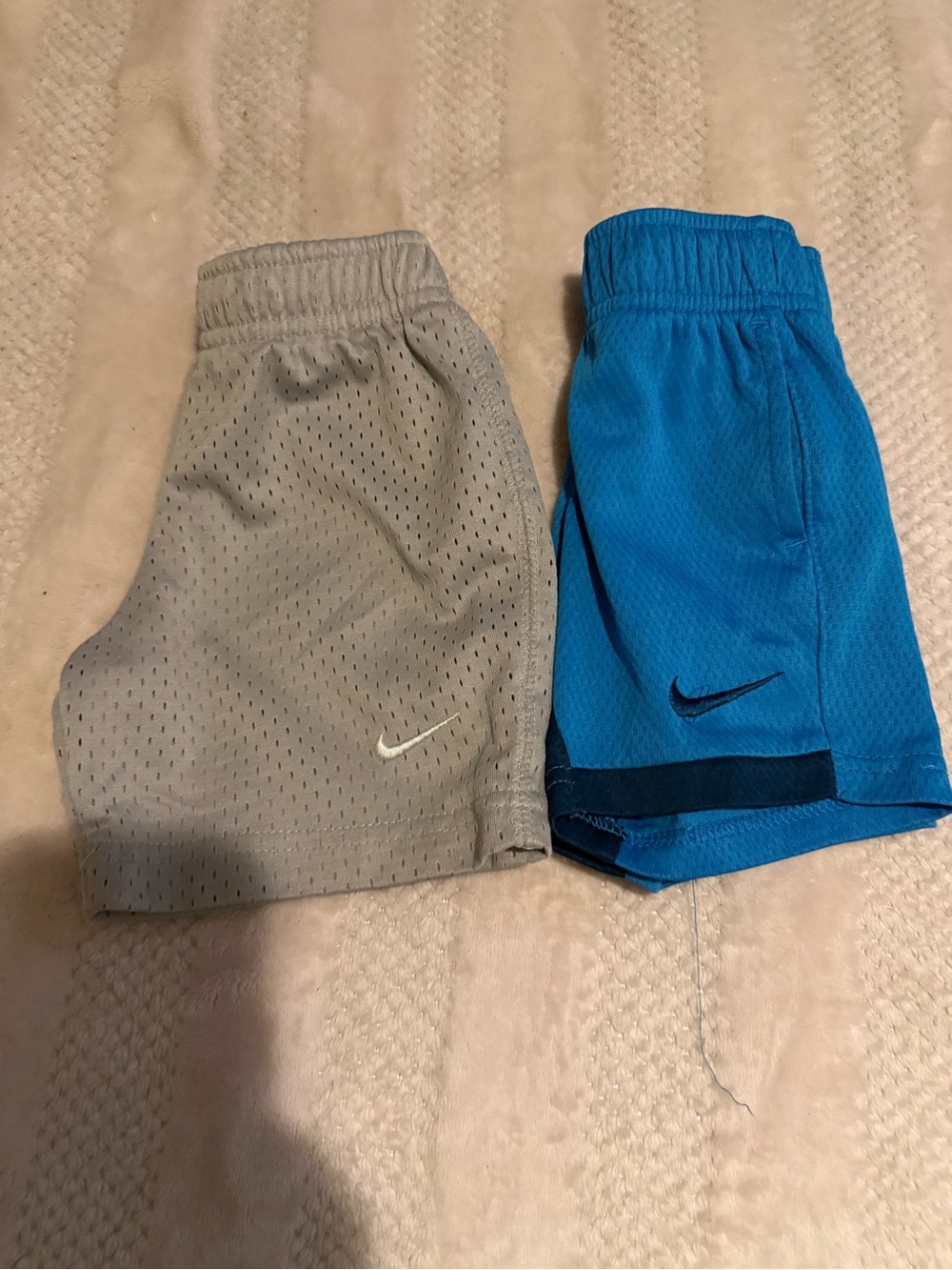 Nike Kids Athletic Mesh Shorts in Gray and Bright Blue